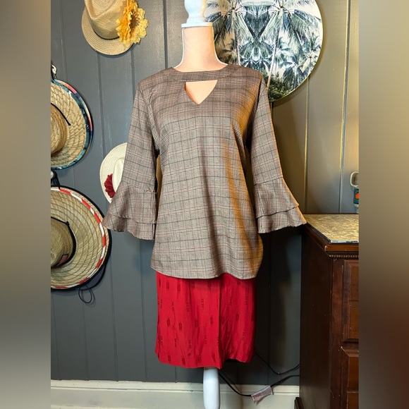 Plaid Top With Ruffle Bell Sleeves & Chest Cut-Out Large - Picture 2 of 10